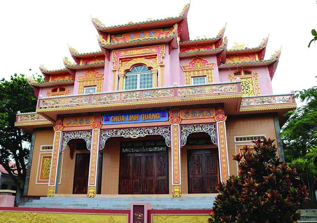 CHÙA LINH QUANG HỒ CHÍ MINH VỚI KHÔNG GIAN YÊN BÌNH GIẢN DỊ