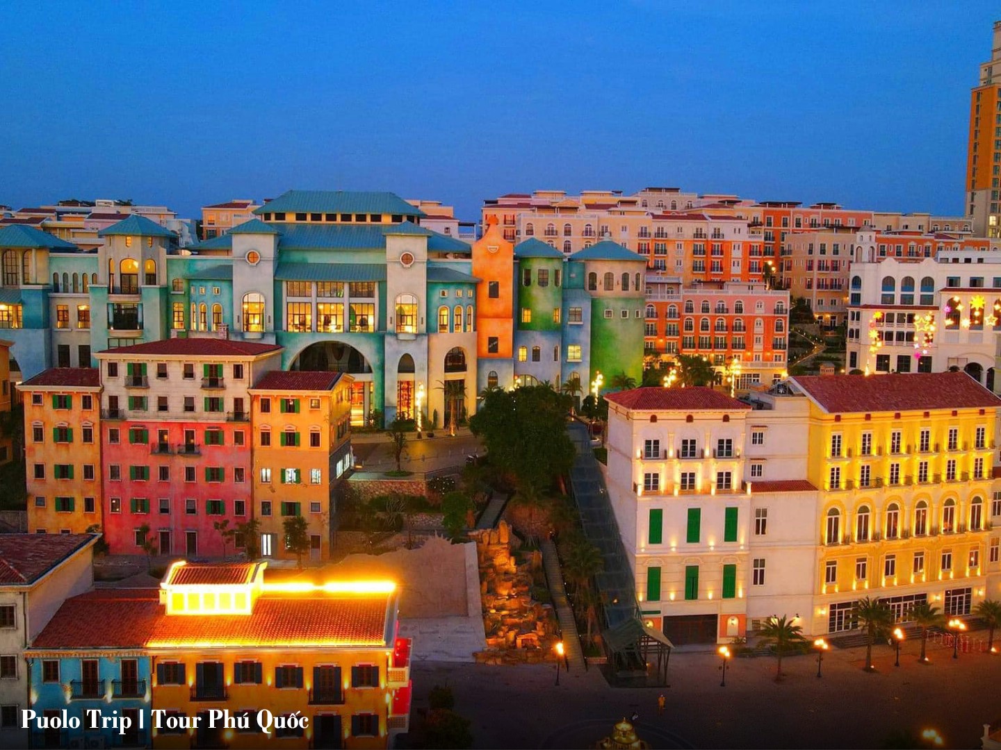 Combo Phú Quốc 2N1Đ: Vé Máy Bay + KS/Resort 3*