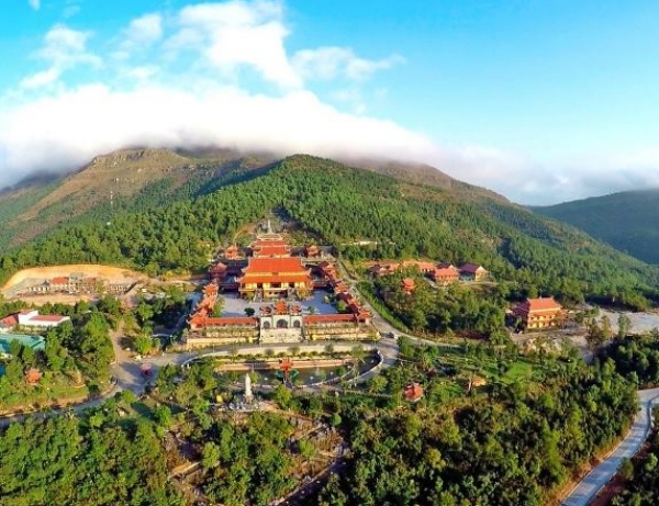 Tour Yên Tử - Chùa Đồng 1 Ngày Trọn Gói