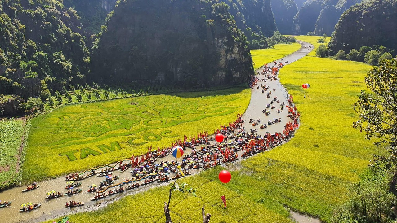 Tour Vĩnh Phúc - Ninh Bình 2N1Đ | Hoa Lư - Tam Cốc - Bái Đính - Tràng An