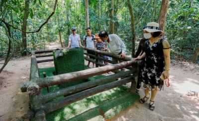 Tour HCM City - Địa Đạo Củ Chi 1 Ngày