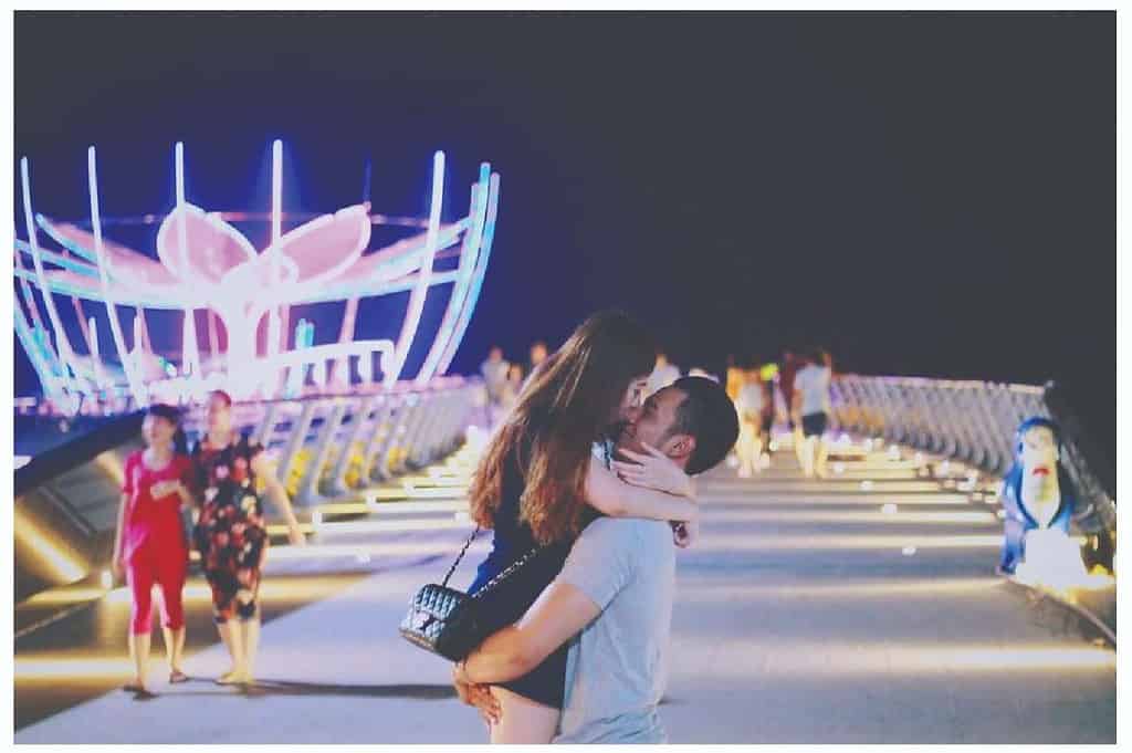 Cầu Đi Bộ Cần Thơ 