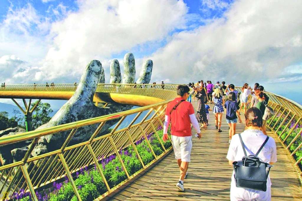 Khám Phá Cầu Vàng Đà Nẵng