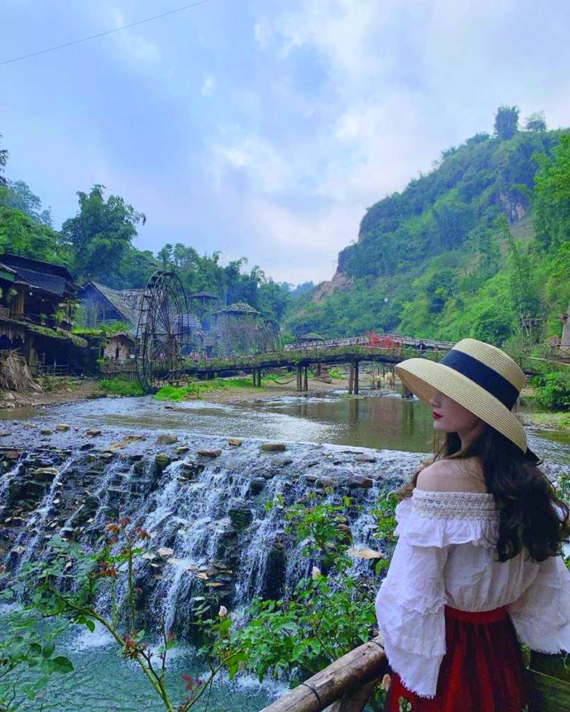 tour du lịch