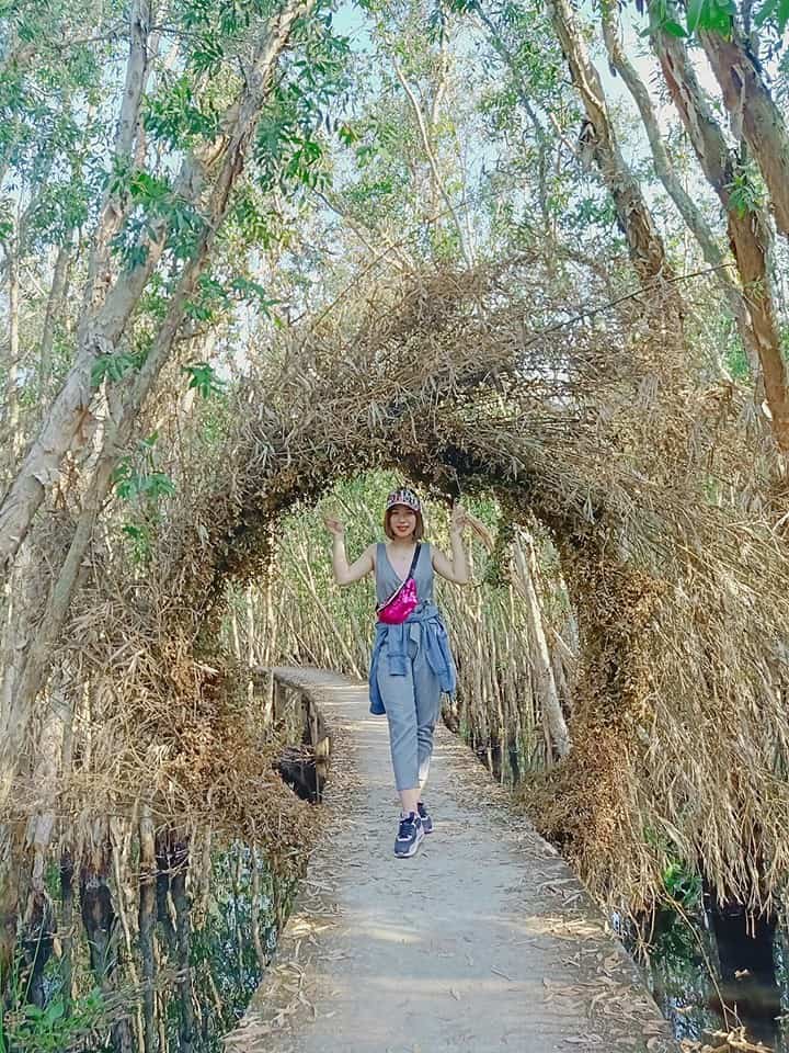 tour du lịch