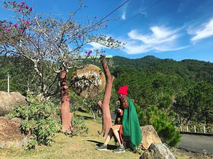 tour du lịch 70213-khung-canh-tho-mong-tai-thung-lung-tram-nam-700x525-2484031