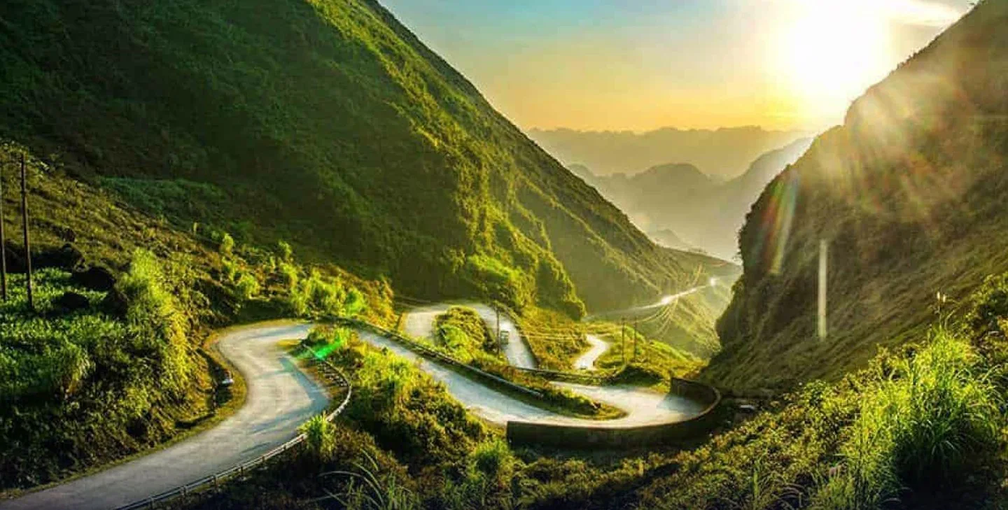 tour du lịch