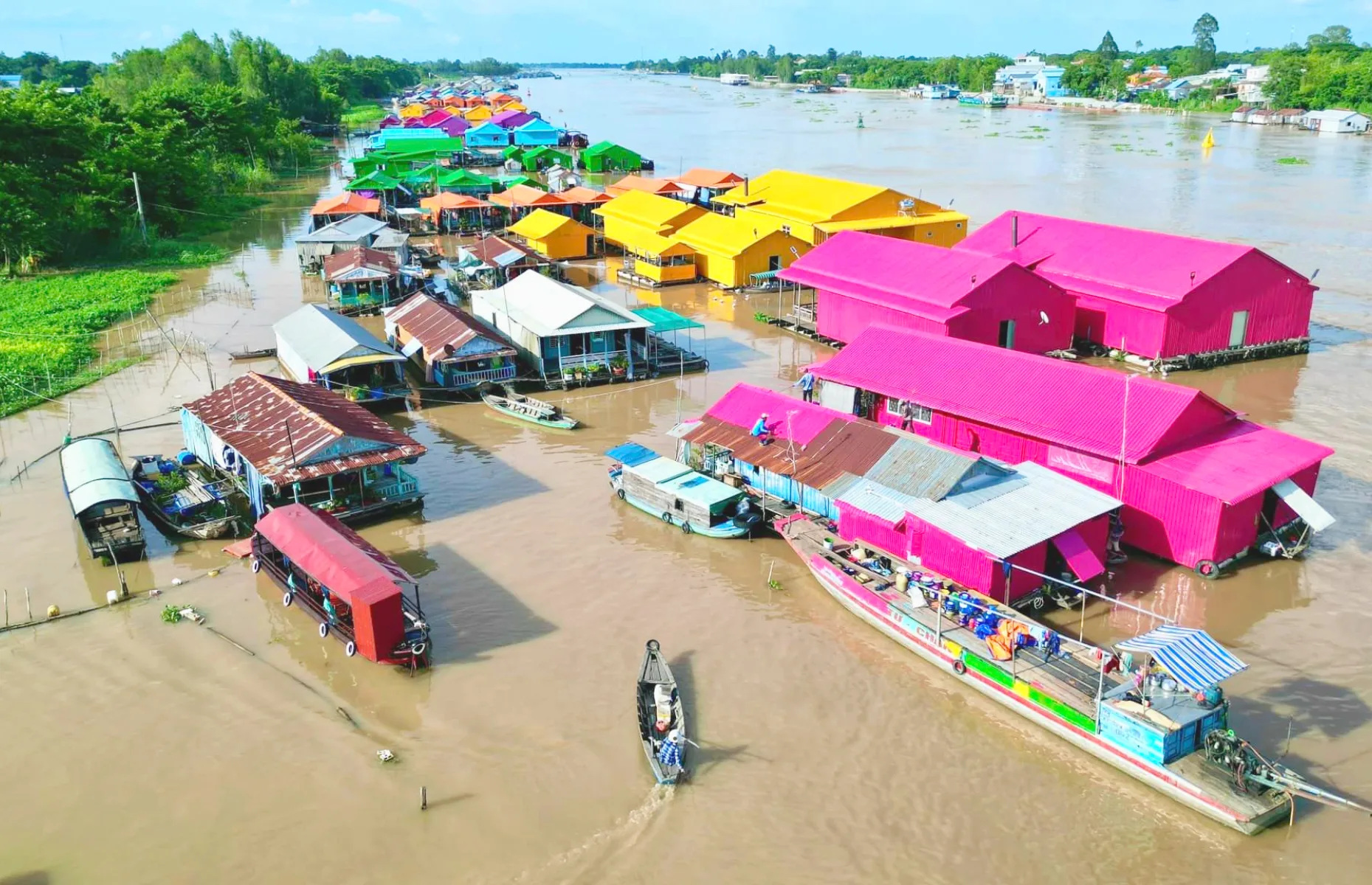 tour du lịch