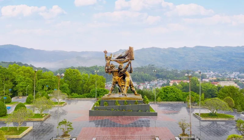 tour du lịch