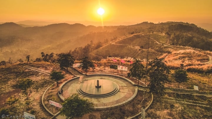 tour du lịch