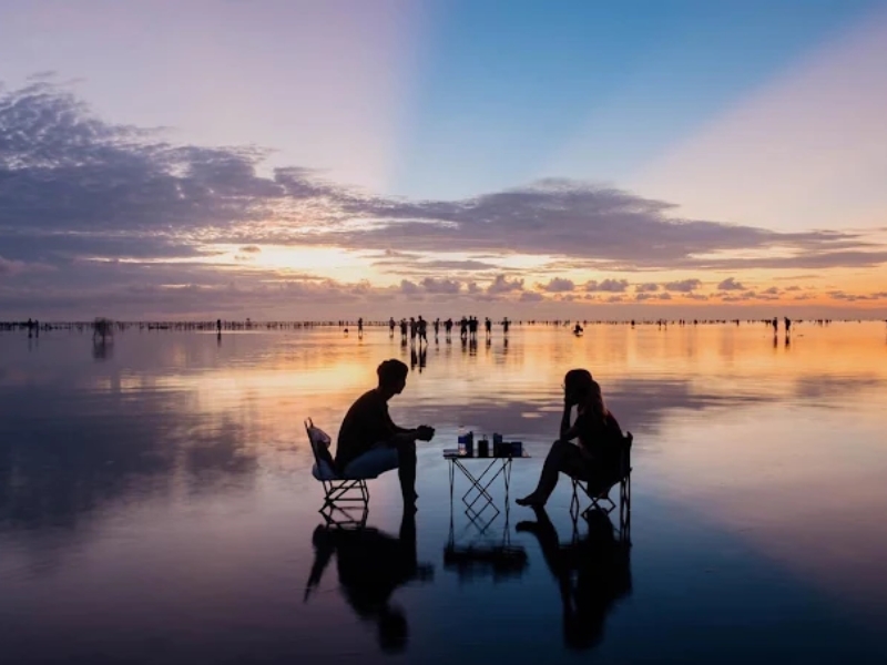 Biển vô cực Thái Bình