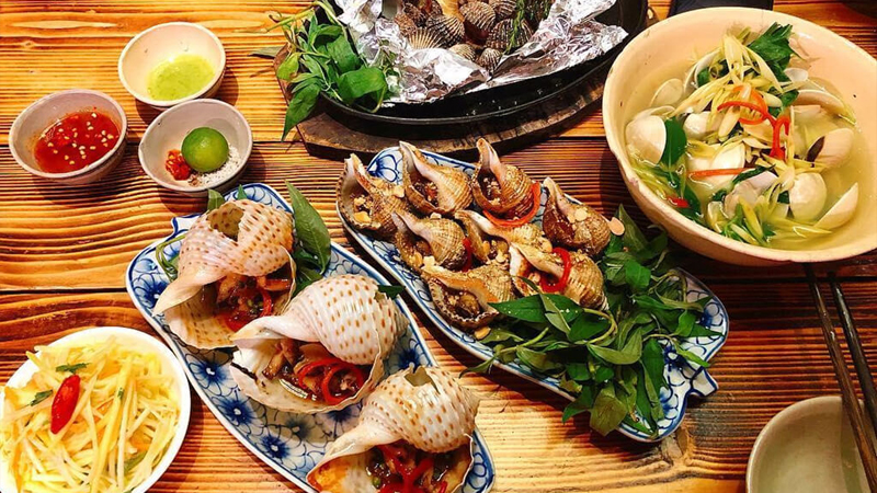 Cẩm nang ẩm thực Quy Nhơn Phú Yên từ A-Z cho du khách