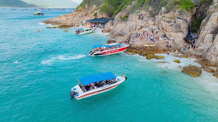 Du lịch đảo Bình Hưng