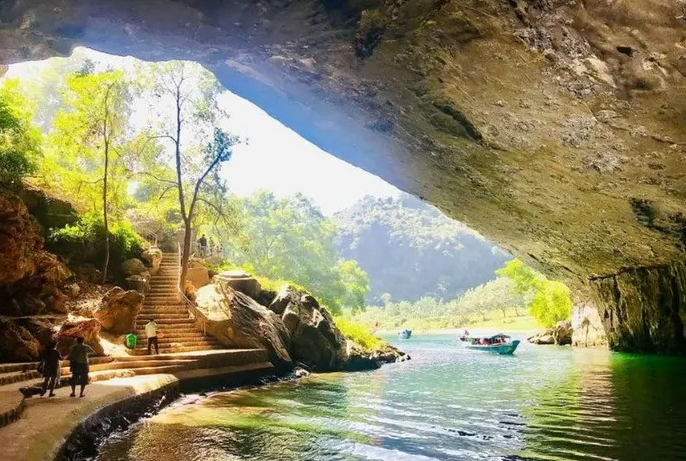 Du lịch Quảng Bình - Hành trình khám phá thiên nhiên kỳ vĩ