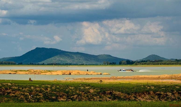 Du lịch Tây Ninh - Vẻ đẹp núi non và văn hóa tâm linh
