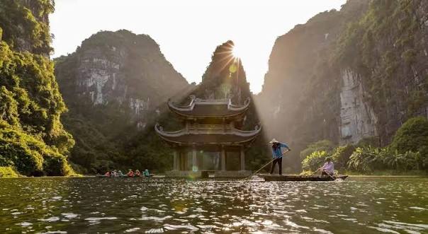 Du lịch Ninh Bình 1 ngày khám phá trọn vẹn vùng đất cố đô
