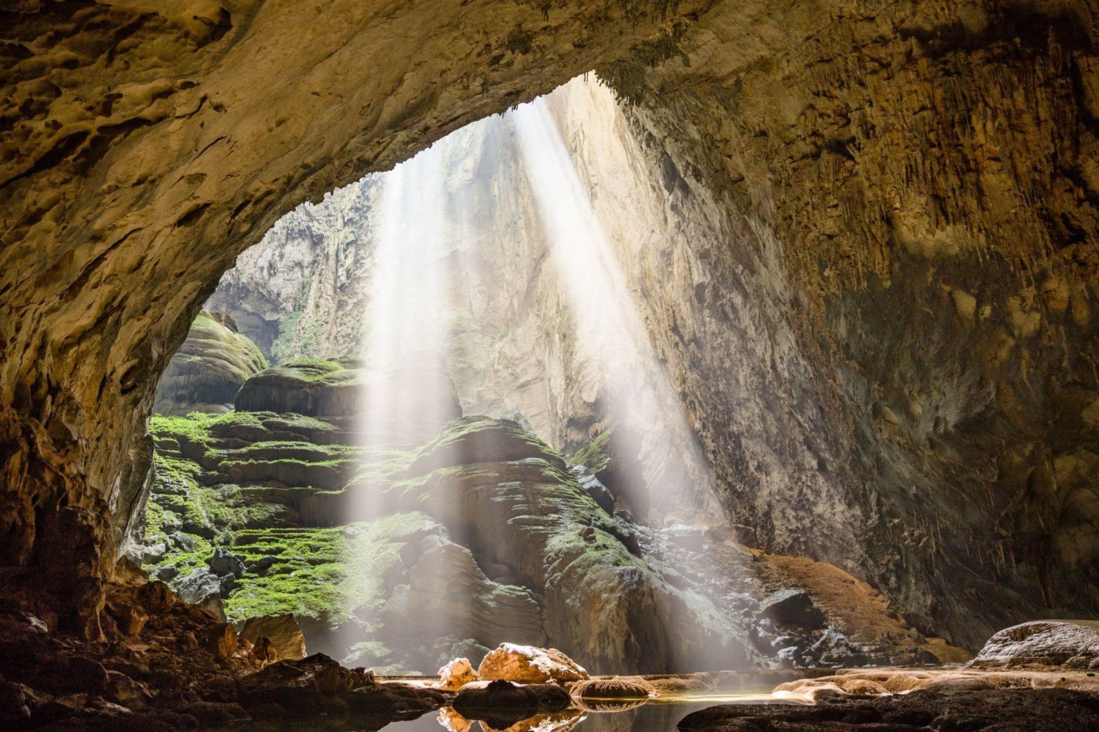 Hang động đẹp - Hang Sơn Đoòng