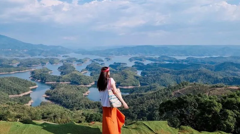 tour du lịch