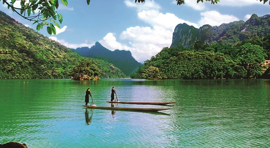 tour du lịch