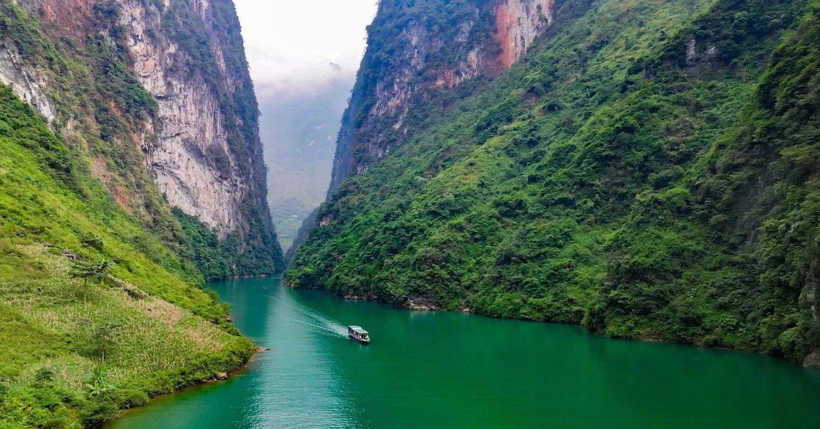 tour du lịch