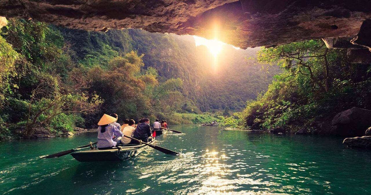 tour du lịch